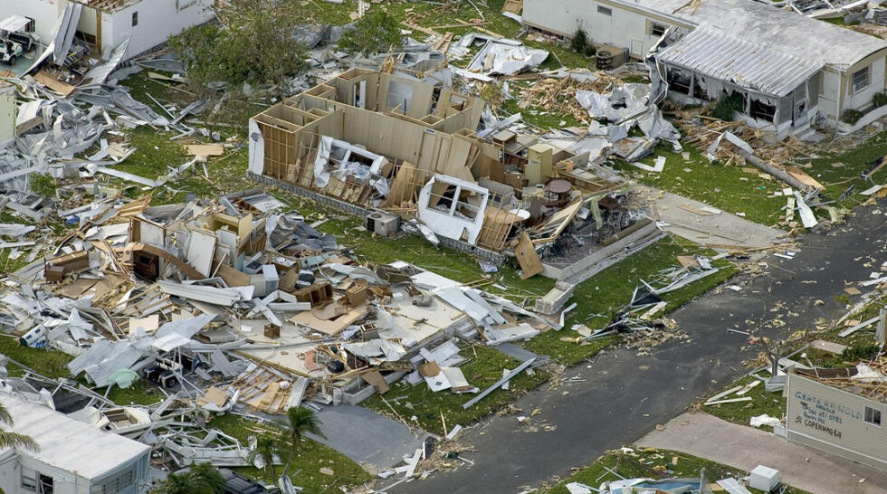 solar-panels-in-natural-disasters